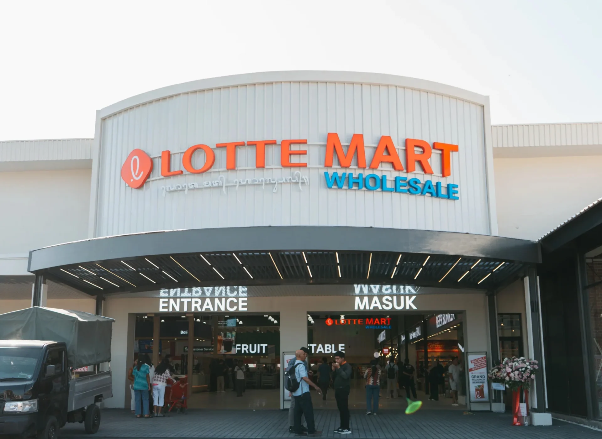 terkinni.id - lotte mart wholesale bali